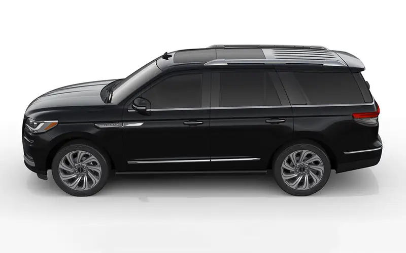 Lincoln Navigator rear view